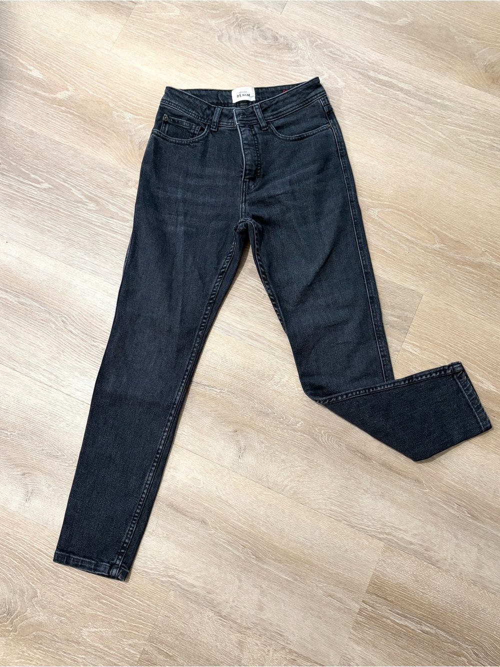 Sézane Faded Black High-Rise Skinny Jeans